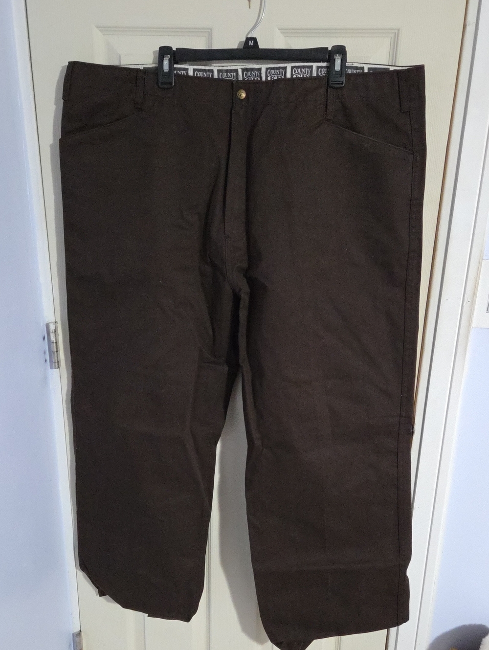 Men's Chino Pants in Dark Brown